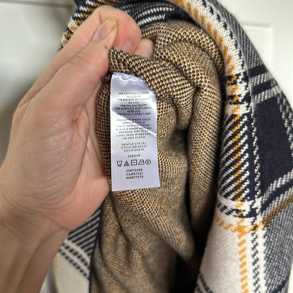 Ann Taylor plaid pencil skirt size medium - Picture 4 of 4